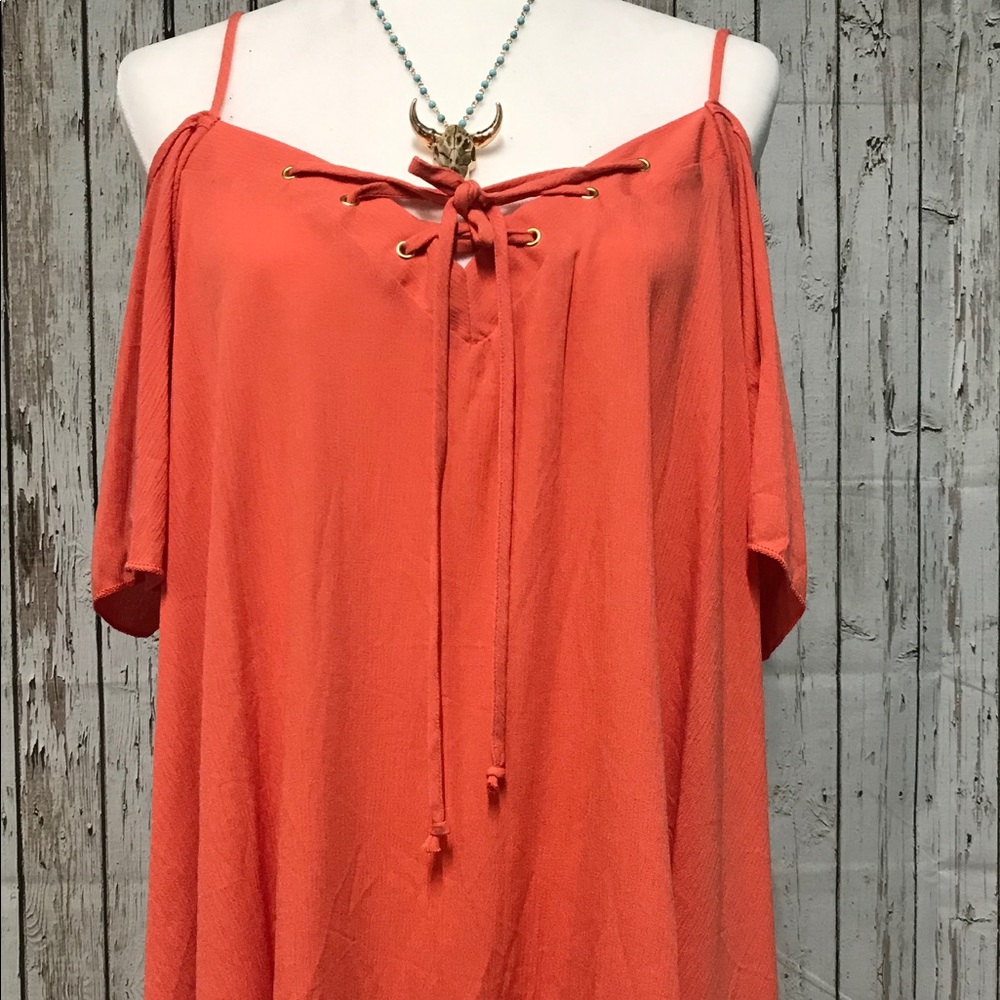 Cold shoulder top